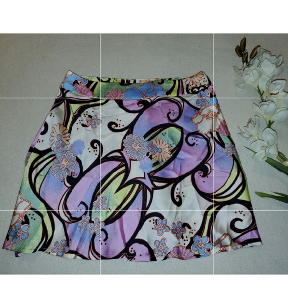 Free People Phoebe Printed Silky Fabric Mini Skirt - Super Cute - Picture 5 of 5